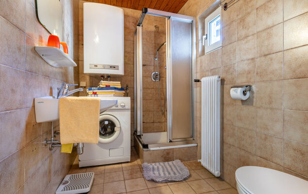 Elisabeth - Photo 22