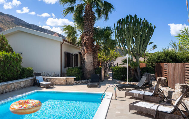 Nicole con Dependance - Photo 43