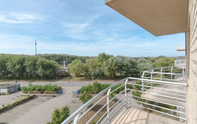 Goldsands II 302 with parking - Photo 2